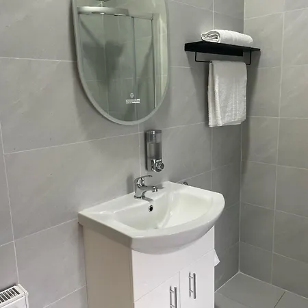 Gills Courtyard Πανσιόν *