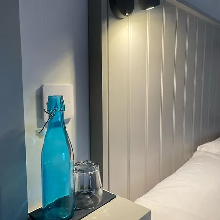 Gills Courtyard Πανσιόν *